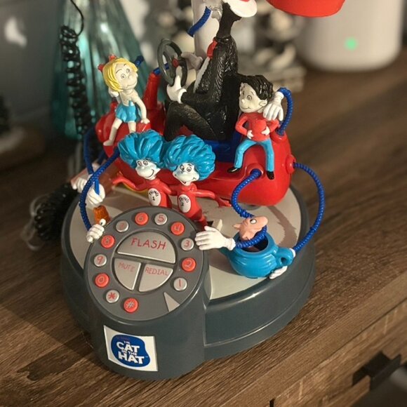 Dr. Seuss Cat in the Hat- 3D, Landline Telephone, Collectible, Vintage 2003 - Picture 6 of 12
